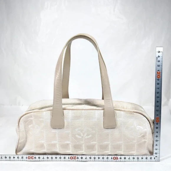 Chanel Hand Bag Beige Canvas Leather Woman Authentic Used - Picture 2 of 10